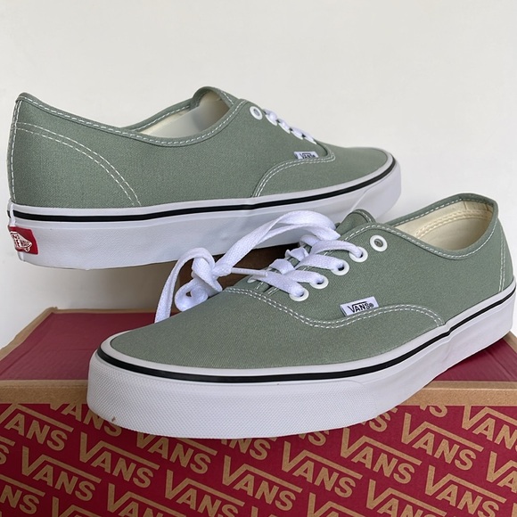 Vans Men’s Authentic Color Theory Iceberg Green 
VN000BW5CJL
Sneakers - Picture 8 of 16